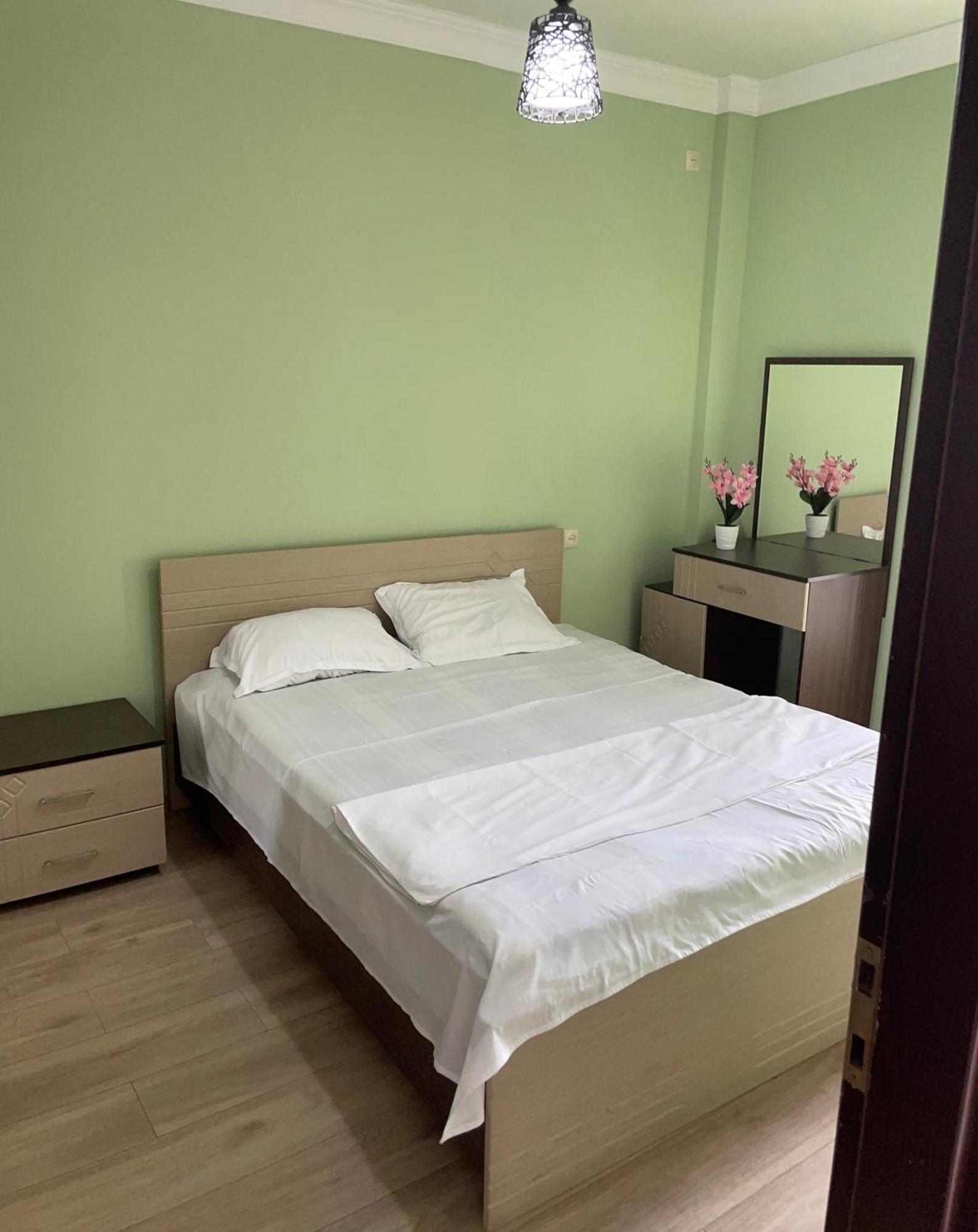 Orbisea Apartment Batumi Bagian luar foto